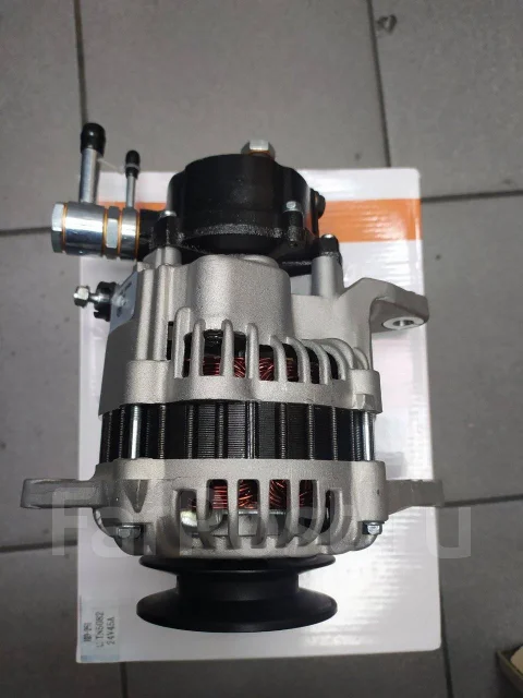 ��������� Nissan Atlas FD42 231000T002 ����
