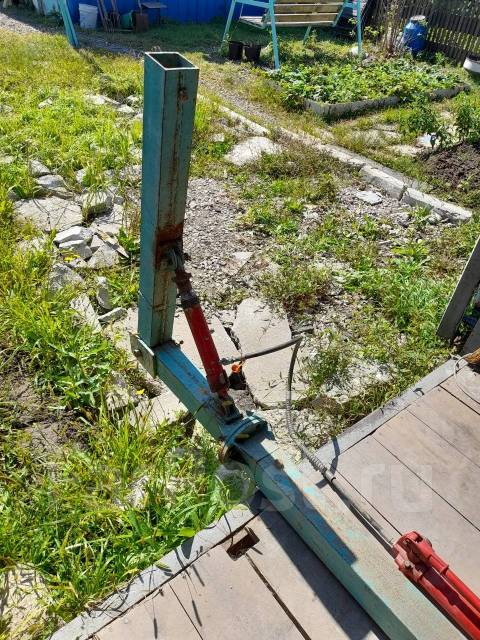 Стапель для вытяжки кузова авто - Инструмент и оборудование в Уссурийске
