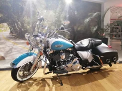 Harley-Davidson Road King. 1 690����. ��., ��������, ���, � �������� ����