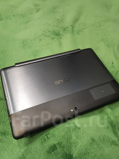 Asus. WiFi: 1, Bluetooth: 1 ����