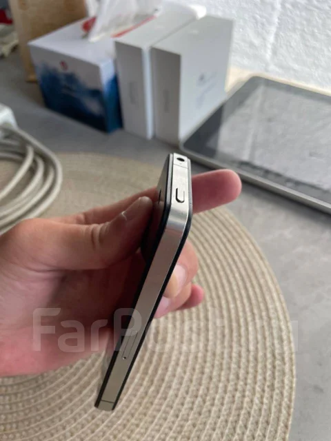Apple iPhone 4. �/�, ������ ����