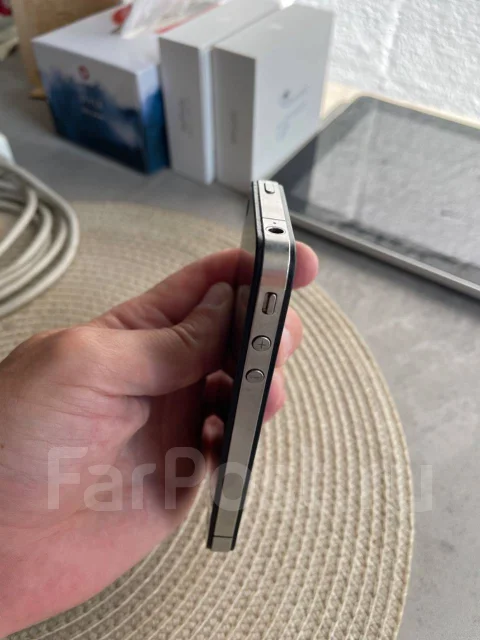 Apple iPhone 4. �/�, ������ ����