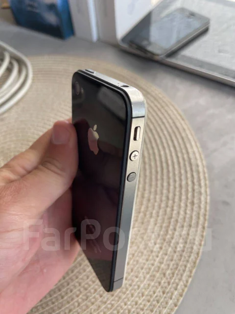 Apple iPhone 4s. �/� ����