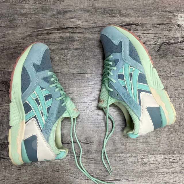 asics gel lyte v 42
