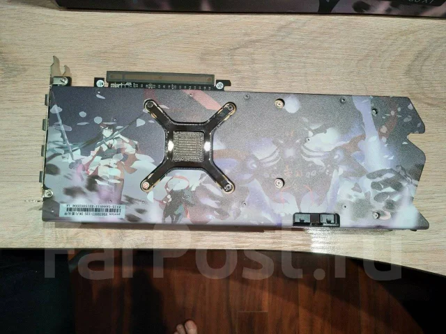 Radeon RX 6700 XT ����