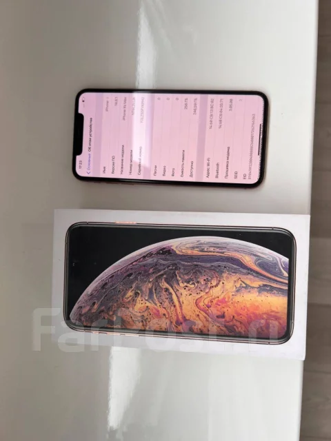 Apple iPhone Xs Max. �/�, �������, 3G, 4G LTE, NFC ����