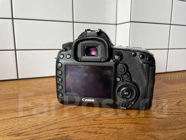Canon EOS 5D Mark IV ����