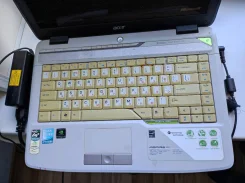 Acer Aspire. 15.6", ��� 1024 ��, ���� 120���, WiFi: 1, Bluetooth: 1 ����