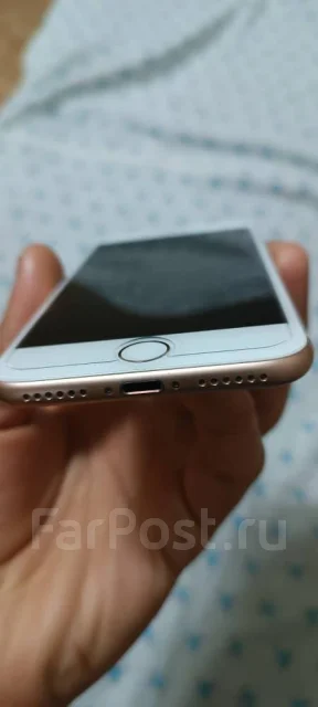 Apple iPhone 8. �/�, �������, 3G, 4G LTE, NFC ����