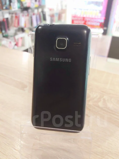 Samsung Galaxy J1 Mini. �/�, ������, 3G, Dual-SIM ����