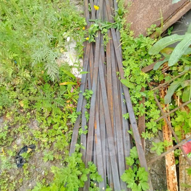 Продам металлопрокат трубы, в наличии. Цена: 40₽ во Владивостоке