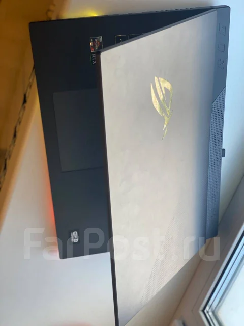 Asus ROG Strix G. 17.3", 2,9����, ��� 16 ��, ���� 500���, WiFi: 1, Bluetooth: 1 ����