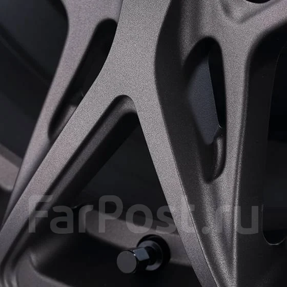RAYS Versus VV21SX. 8.0x17", 6x139.7, ET20, �� 106,1���. ��� ����� �� ������������ ����