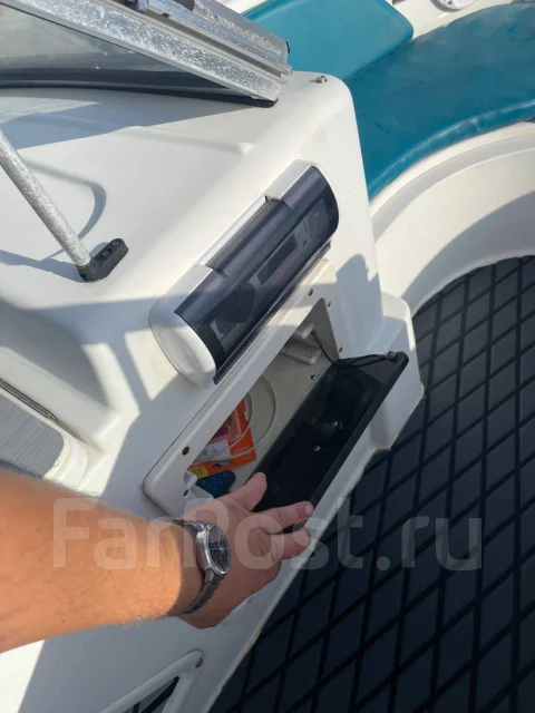 Striper. 2003 ���, ����� 5,6��., ��������� ���������, 115��.�., ������ ����