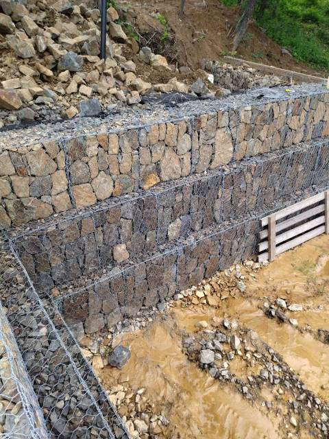 Габионы продажа и установка! армирование склонов подпорными стенами во ...