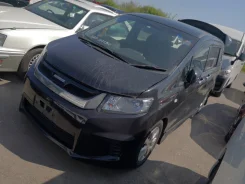 Honda Freed Spike. GB3, L15A ����