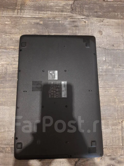 Acer Extensa. 15.7", 1,6����, ��� 4 ��, ���� 500���, WiFi: 1, Bluetooth: 1, ����������� �� 4��. ����