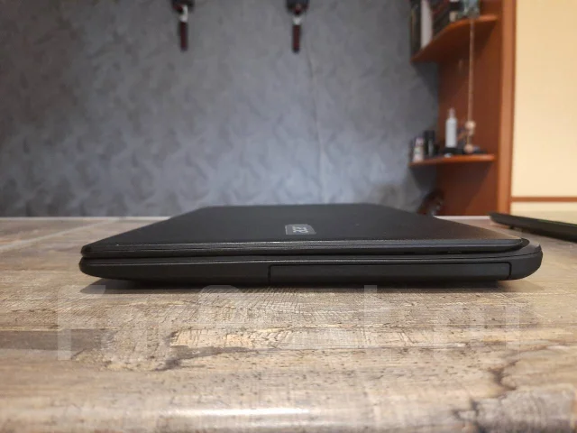 Acer Extensa. 15.7", 1,6����, ��� 4 ��, ���� 500���, WiFi: 1, Bluetooth: 1, ����������� �� 4��. ����