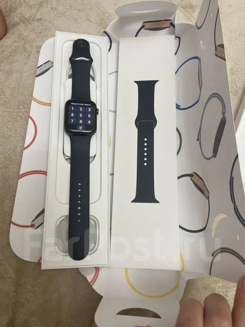 Apple Watch SE. GPS, NFC, IP68 ����