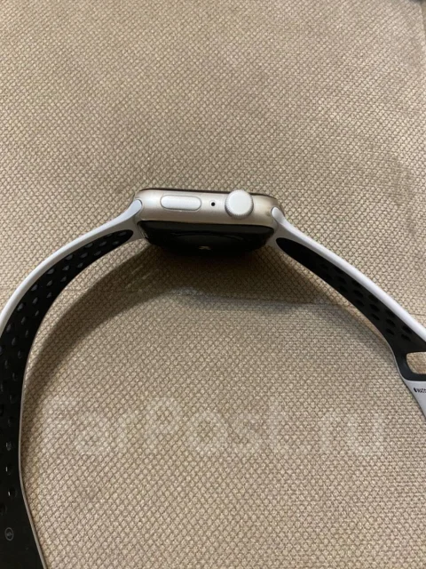 Apple Watch SE Nike ����