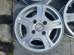 Weds Vicente. 5.0x14", 4x114.3, ET42 ����