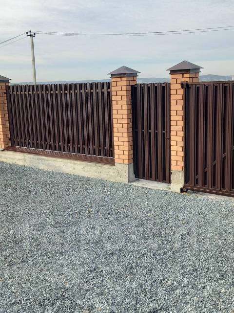 Фасад, фундамент, забор, кровля - Фасадные и кровельные работы в Уссурийске