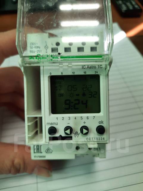 Астрономическое реле времени Scheider Electric CCT15224 - Свет и ...