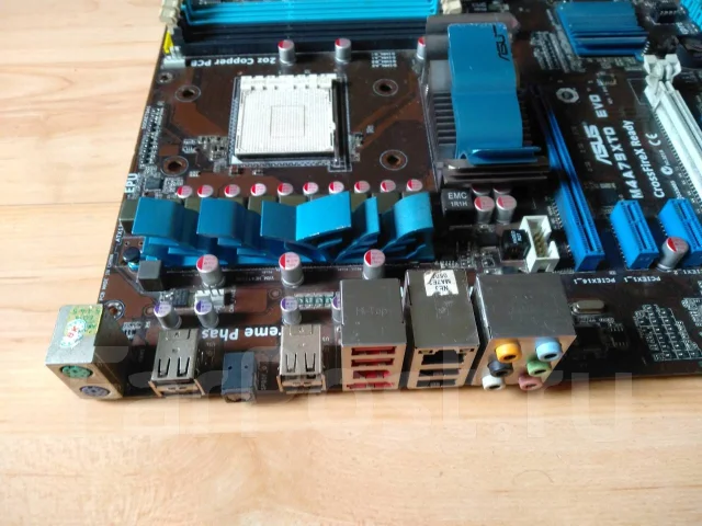 Socket AM3 ����