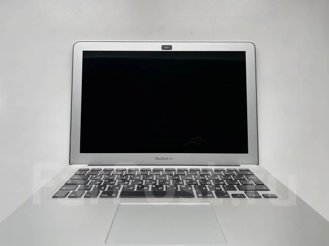 Apple MacBook Air 13 2017 Mid. 13.3", 1,8����, ��� 8 ��, ���� 256���, WiFi: 1, Bluetooth: 1, ����������� �� 10��. ����