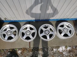 Lizea. 6.5x15", 5x100, 5x114.3, ET45 ����