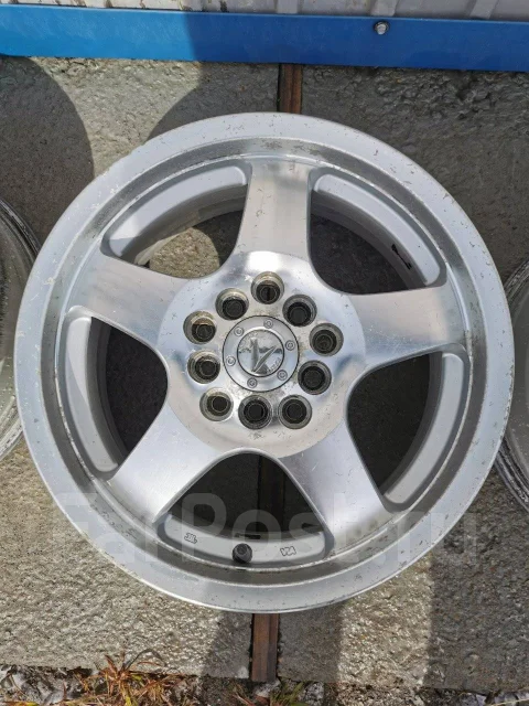 Lizea. 6.5x15", 5x100, 5x114.3, ET45 ����