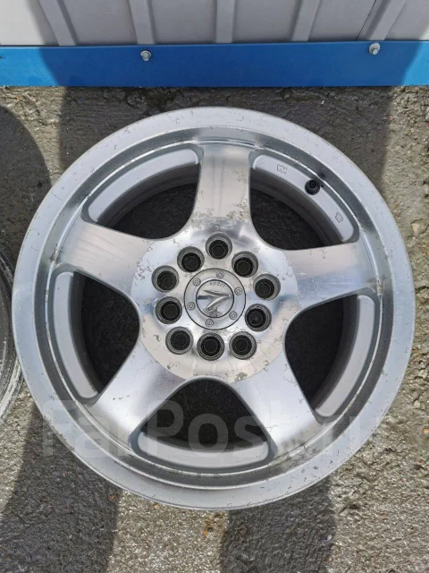Lizea. 6.5x15", 5x100, 5x114.3, ET45 ����