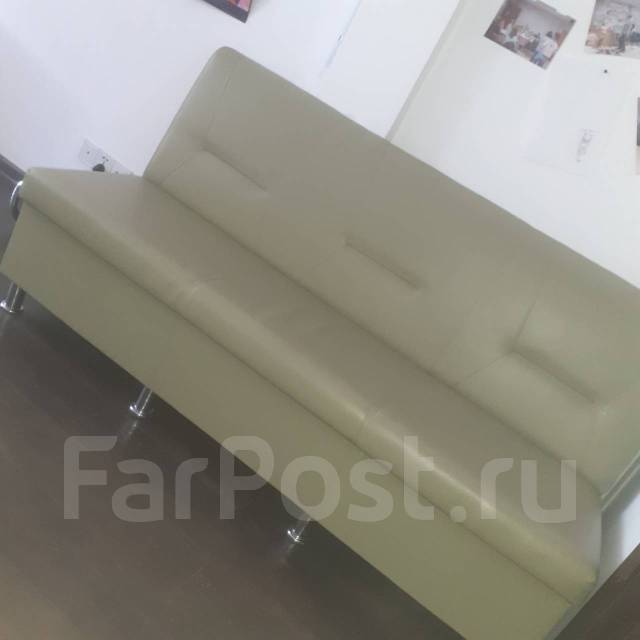 Продан кожаный офисный диван - Мебель в Хабаровске