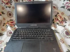 Dell Alienware. 13", ���� 1 000���, WiFi, Bluetooth ����