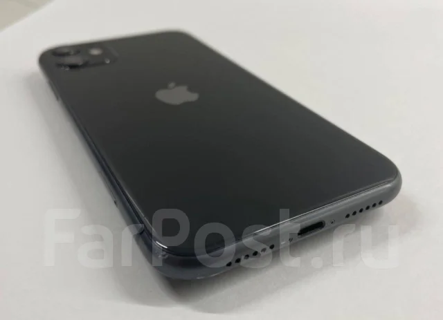 Apple iPhone 11. �/�, ������, 4G LTE, Dual-SIM ����
