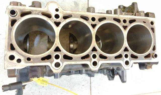   Dodge Caravan 24 EDZ Volga Siber 5093711AA RL093711AG    -   71 300     