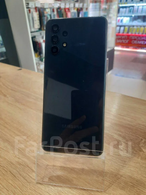 Samsung Galaxy A32. �/�, ������, 4G LTE, Dual-SIM, NFC ����