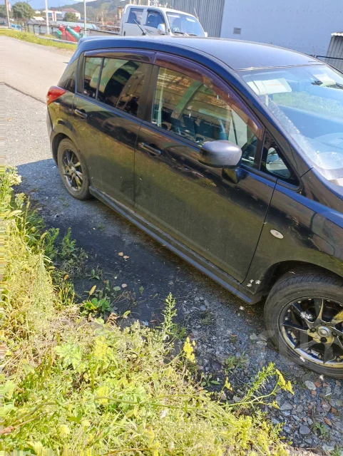 Nissan Tiida. ��������, ��������, 1.5 (109��.�.), ������, 115 000����. �� ����