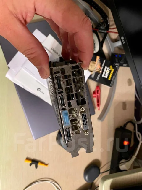 GeForce GTX 1080 Ti ����