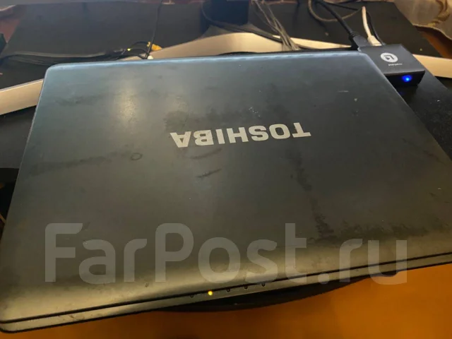 Toshiba Satellite A300-22X. 15.4", 2����, ��� 4 ��, ���� 320���, WiFi: 1, Bluetooth: 1, ����������� �� 2��. ����