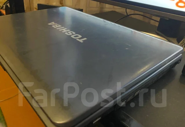 Toshiba Satellite A300-22X. 15.4", 2����, ��� 4 ��, ���� 320���, WiFi: 1, Bluetooth: 1, ����������� �� 2��. ����