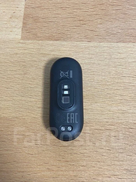 Xiaomi Mi Band 6 ����