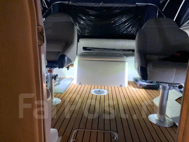 Crownline. 2001 ���, ����� 6,5��., ��������� ������������, ������ ����