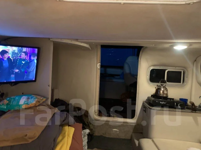 Crownline. 2001 ���, ����� 6,5��., ��������� ������������, ������ ����