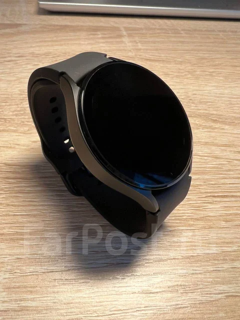Samsung Galaxy Watch4. GPS, NFC, IP68 ����
