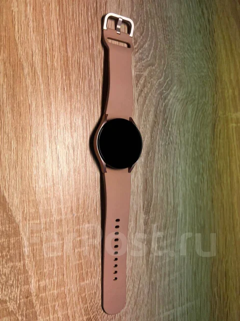 Samsung Galaxy Watch4. GPS, NFC, IP68 ����
