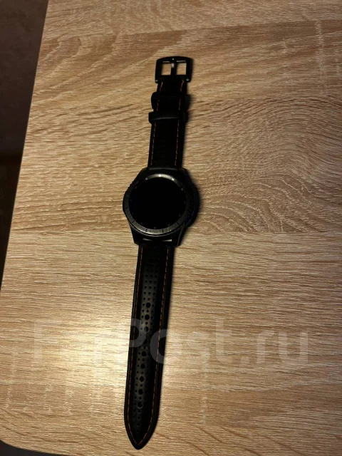 Samsung Galaxy Watch. NFC, IP68 ����