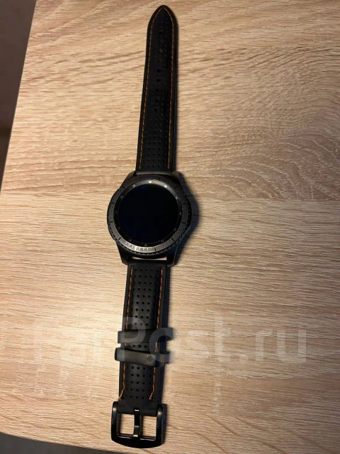 Samsung Galaxy Watch. NFC, IP68 ����
