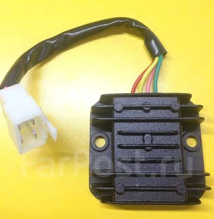 Реле регулятор напряжения 12v