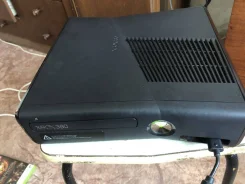 Microsoft Xbox 360 Slim ����